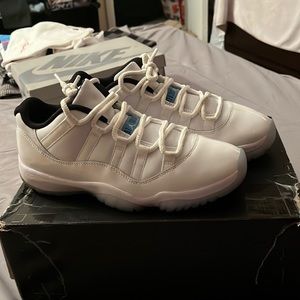 Cloths sneakers jerseys